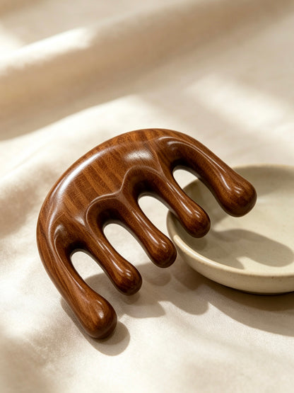 Five Tooth Ball Head Massage Comb with ceramic dishes