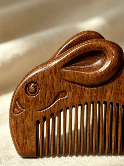 Rabbit Comb close-up angled view