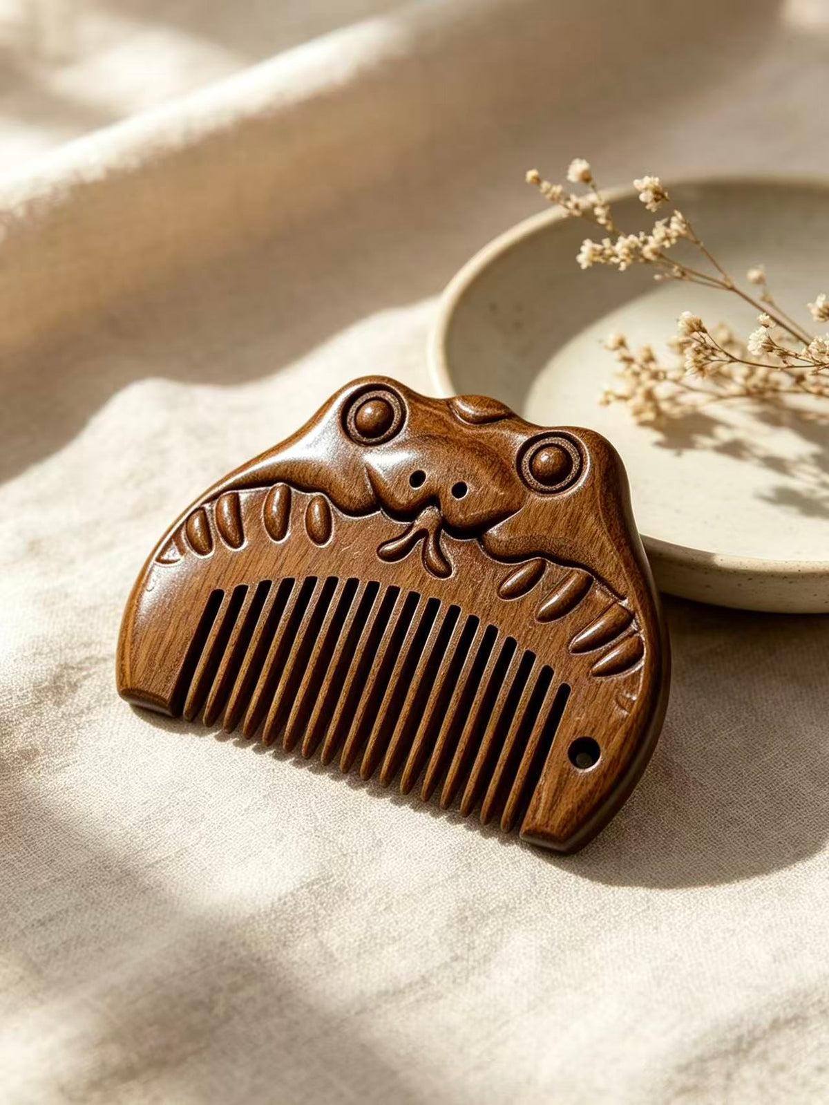 Snake Comb with dried flowers