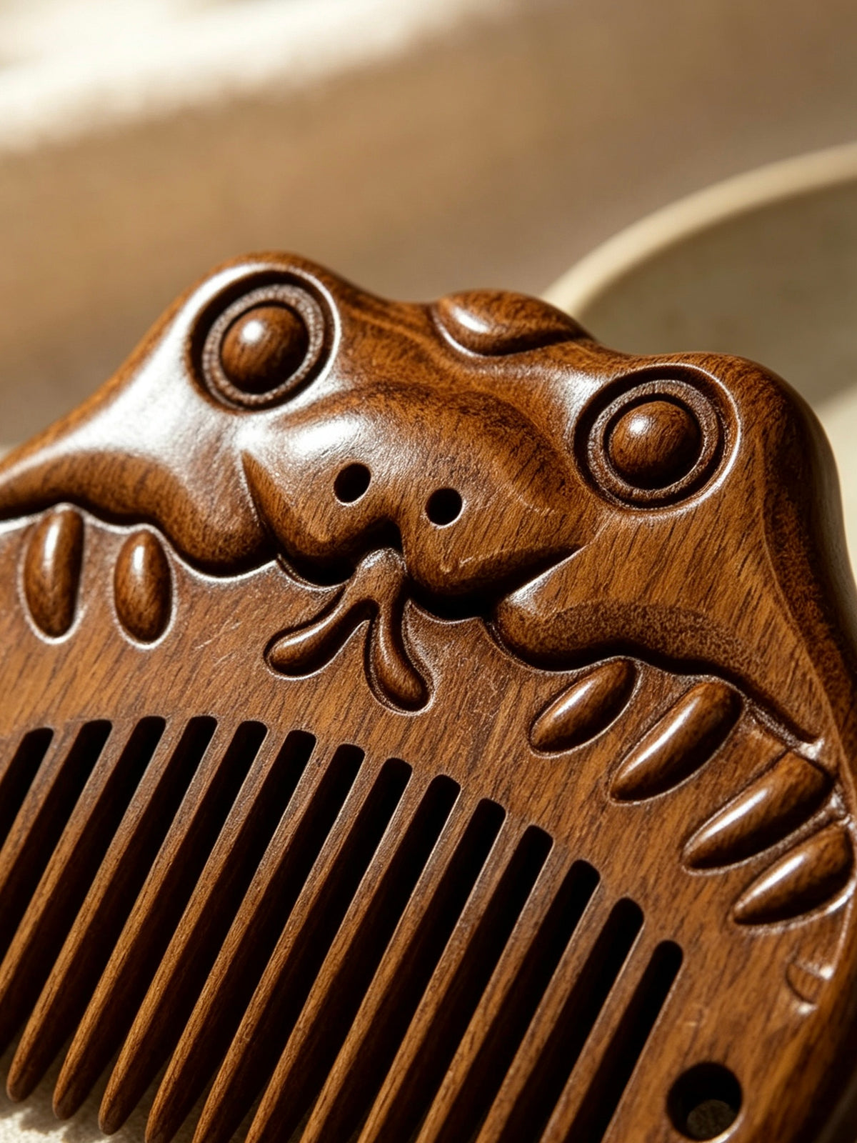 Close-up of  Snake Comb face and teeth