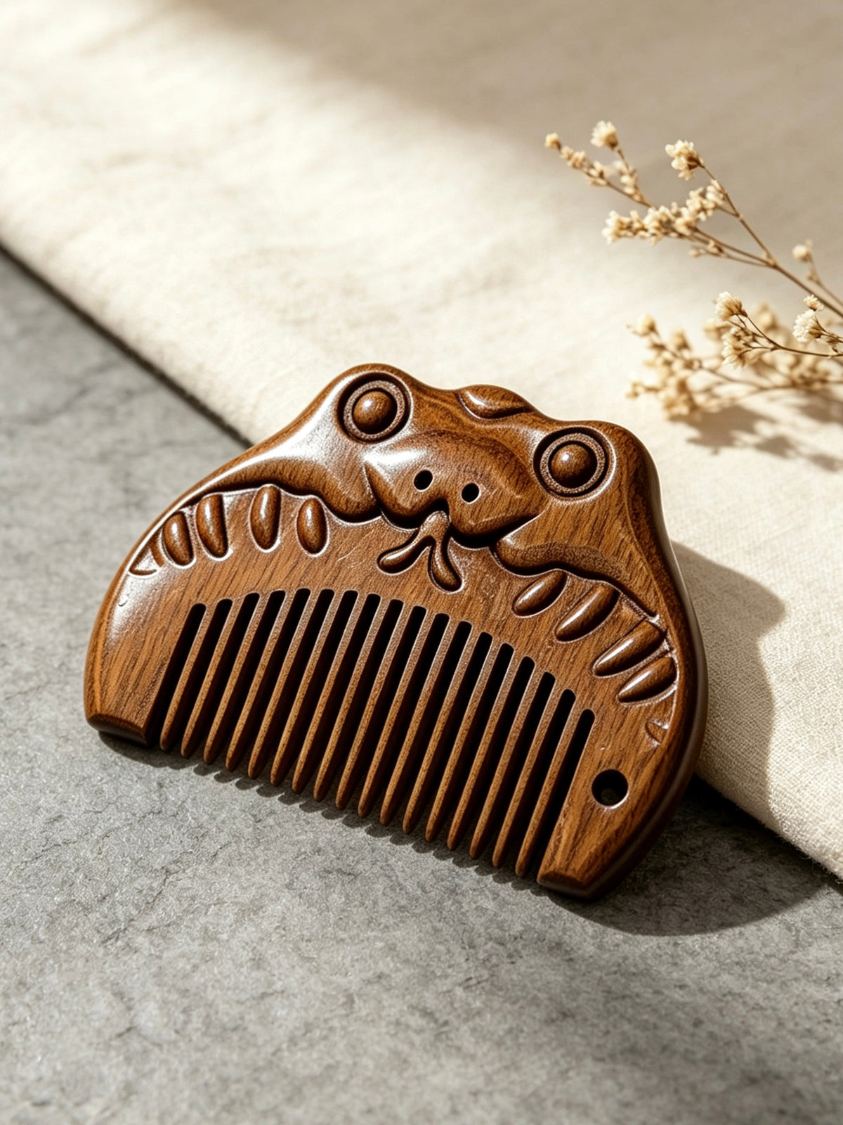 Snake Comb angled view with dried flowers